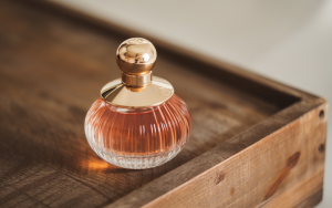 parfums-masculins-longue-tenue-sauvage-dior