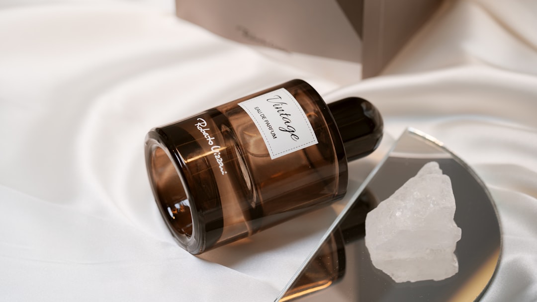 Comment fabriquer un parfum - étapes complètes